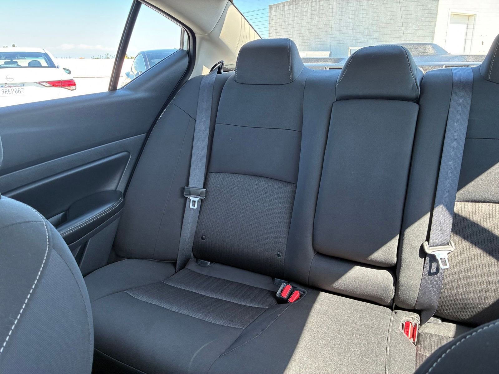 Used 2025 Nissan Altima 2.5 SV FWD image 39