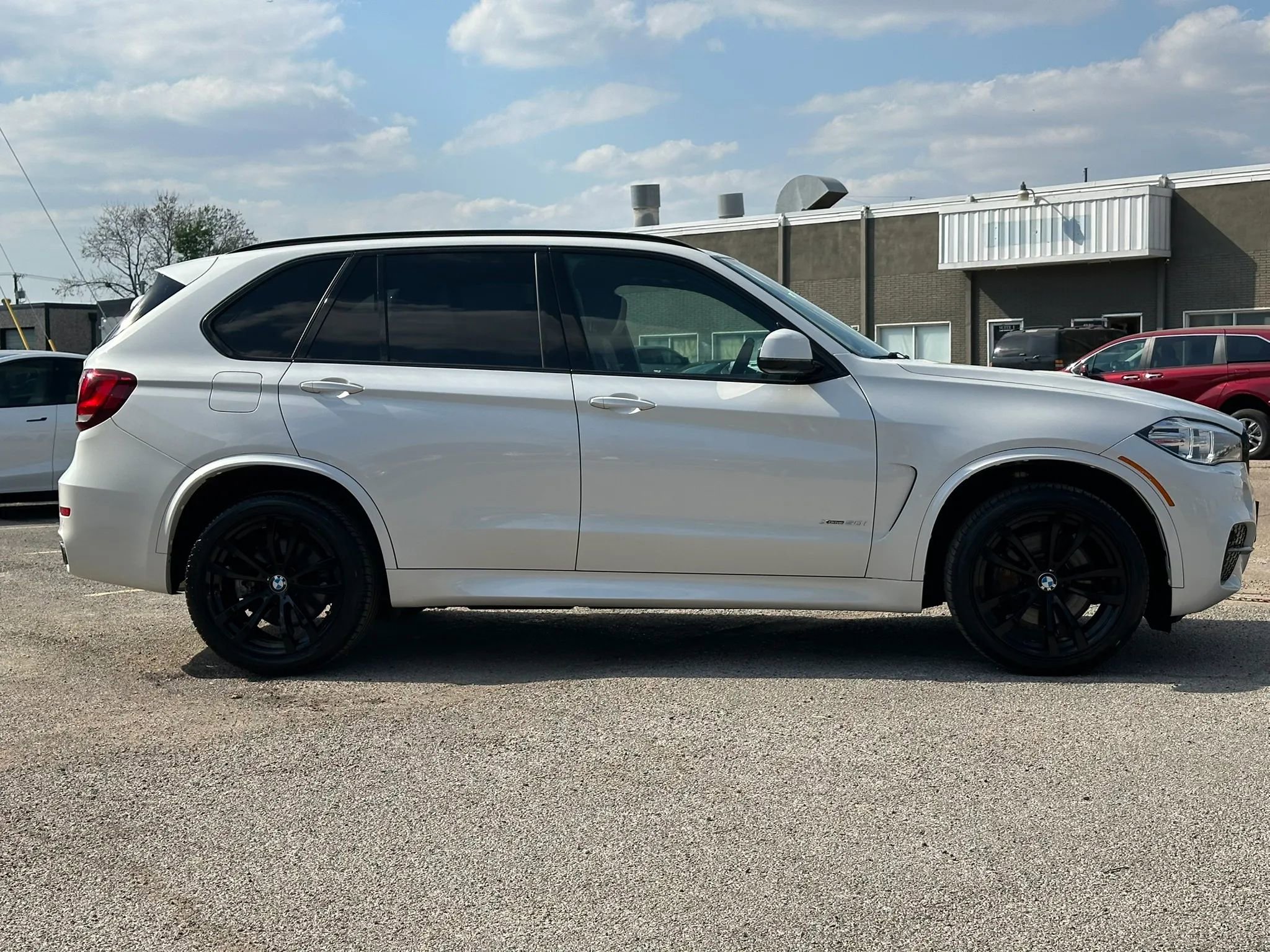 Used 2017 BMW X5 xDrive50i AWD/4WD image 8