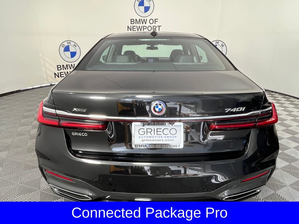 Used 2021 BMW 740i xDrive w/ M Sport Package AWD/4WD image 10