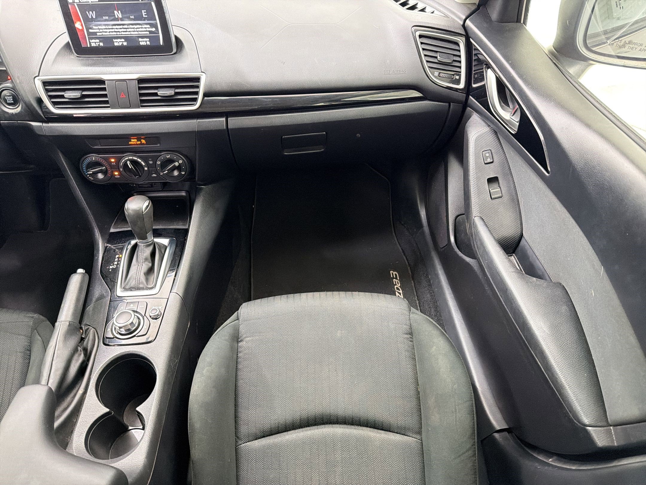 Used 2015 MAZDA MAZDA3 i Sport FWD image 26