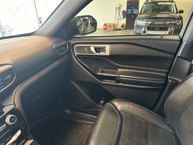 Used 2022 Ford Explorer ST AWD/4WD image 27