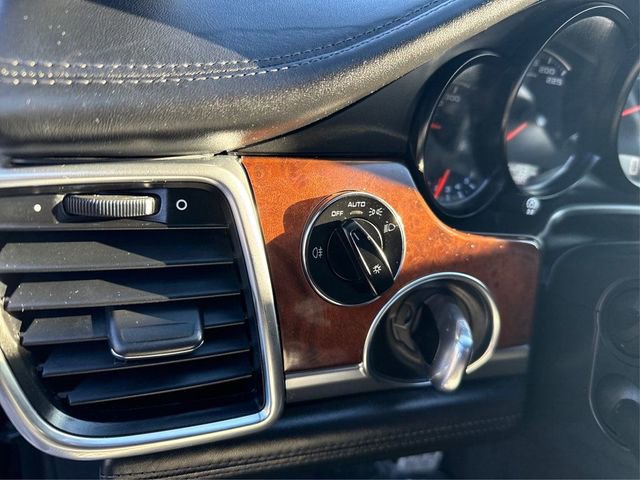 Used 2014 Porsche Panamera Turbo image 16