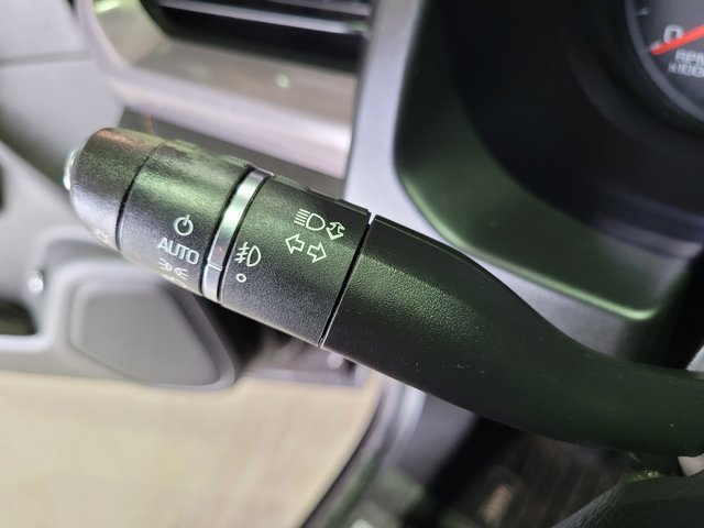 Used 2018 GMC Acadia SLE w/ Driver Alert Package I image 43