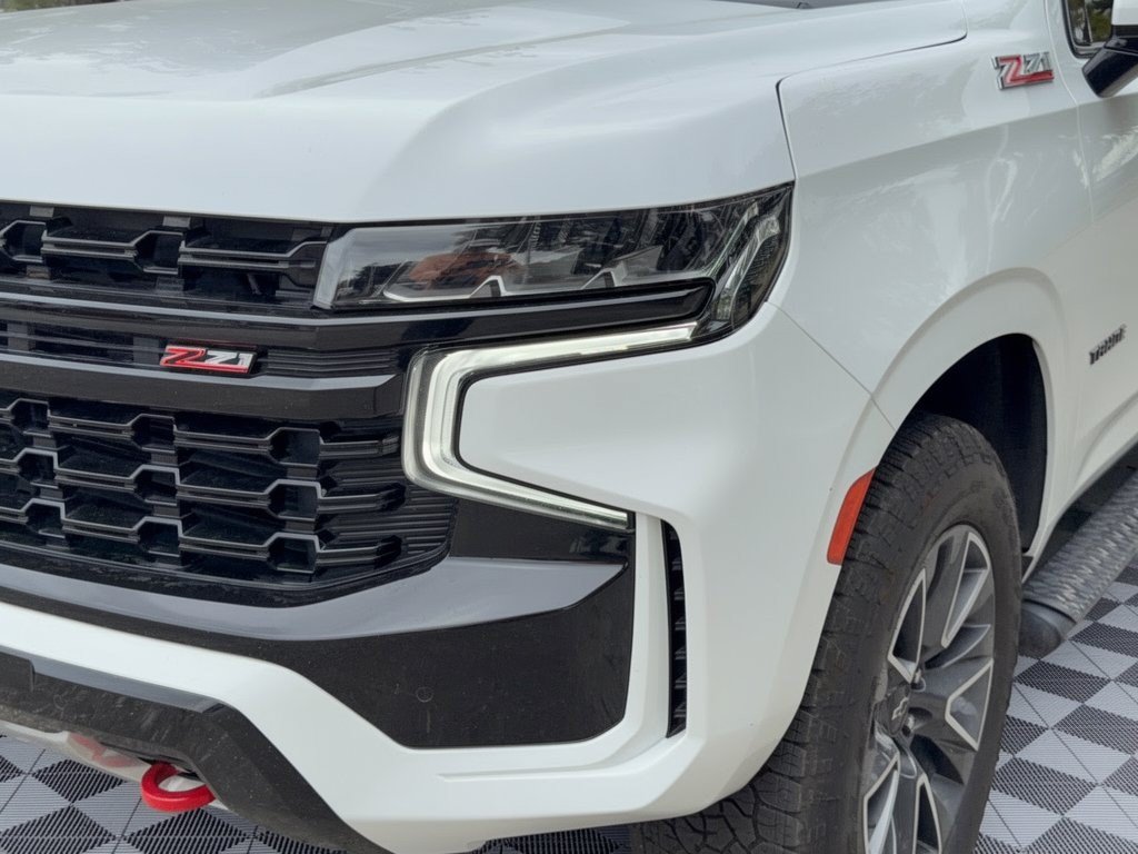 Certified 2023 Chevrolet Tahoe Z71 w/ Luxury Package AWD/4WD image 12