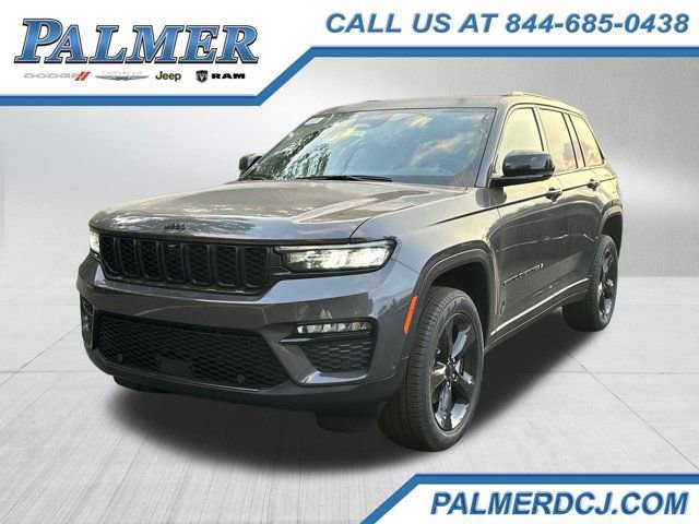 New 2025 Jeep Grand Cherokee Limited w/ Black Appearance Package