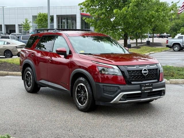 Used 2023 Nissan Pathfinder Rock Creek AWD/4WD image 4