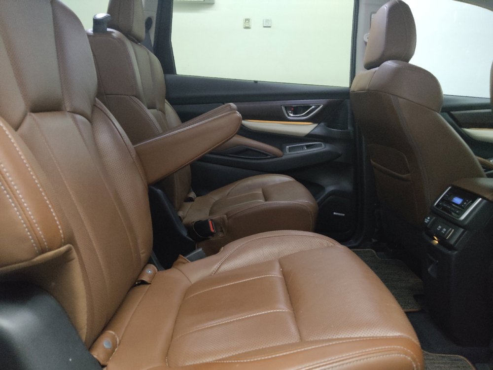 Used 2019 Subaru Ascent Touring w/ Popular Package #3 AWD/4WD image 19