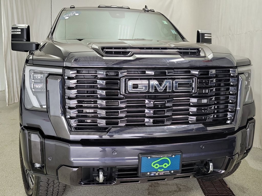 Certified 2024 GMC Sierra 3500 Denali Ultimate image 4