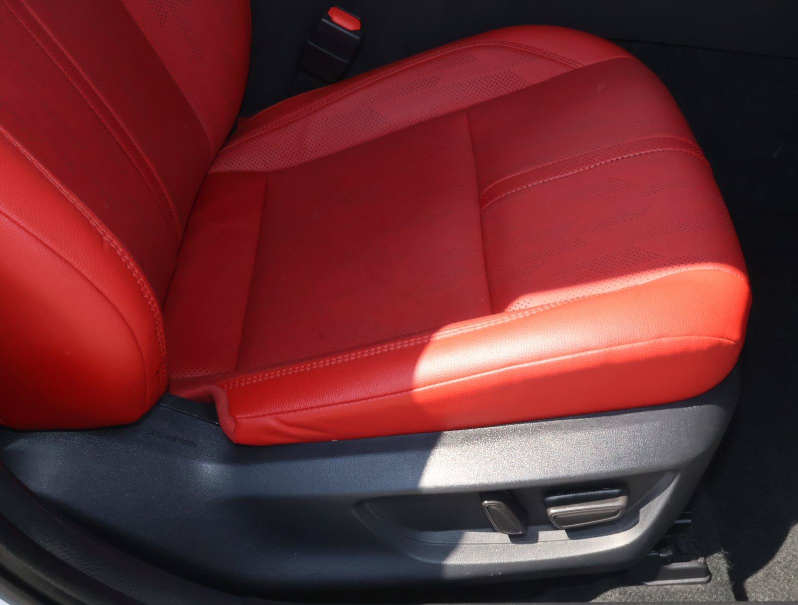 Used 2025 Toyota Camry XSE w/ Premium Plus Package FWD image 18