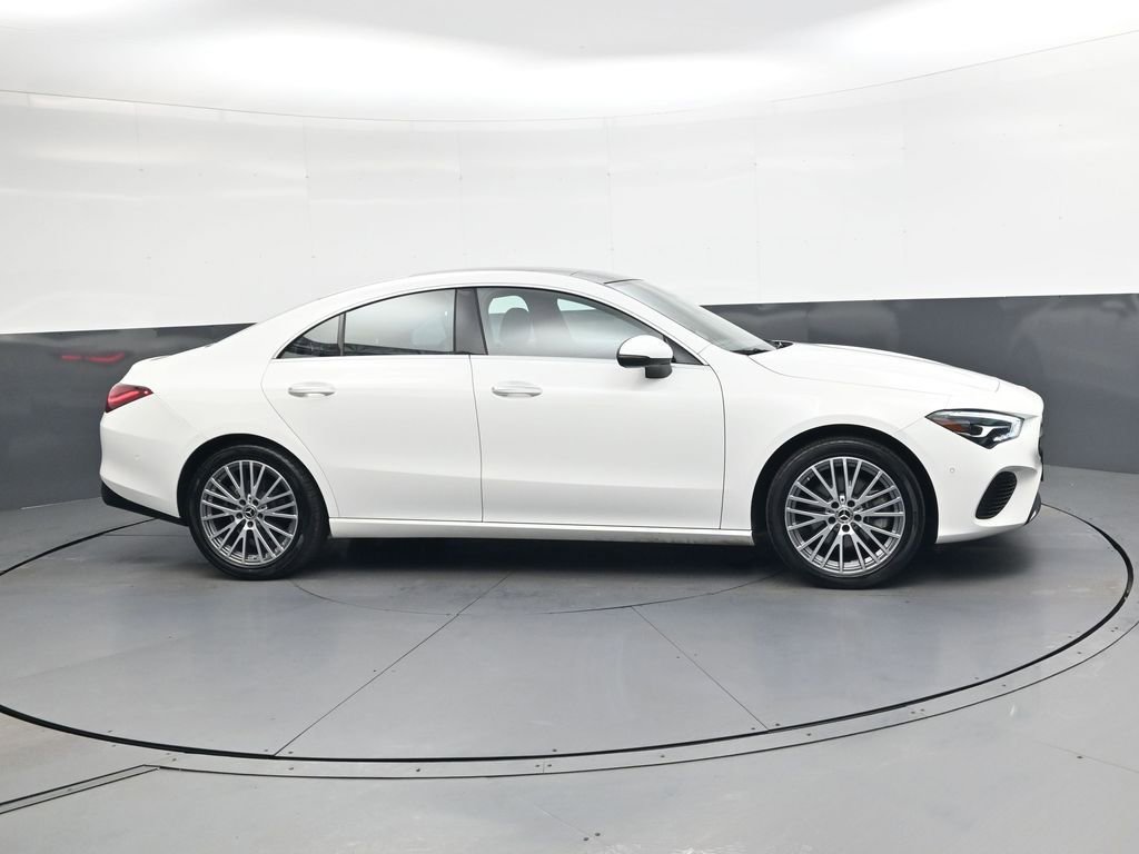 Used 2025 Mercedes-Benz CLA 250 image 3
