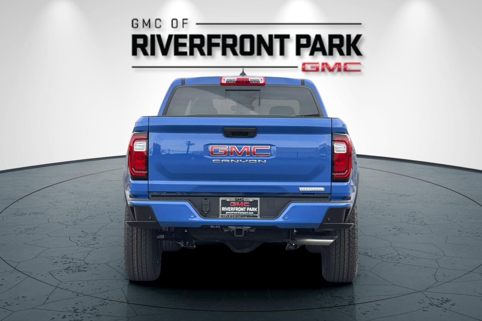New 2026 GMC Canyon Elevation AWD/4WD image 4