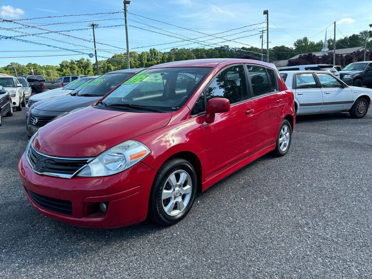 Used 2010 Nissan Versa Hatchback w/ Navigation/Satellite Pkg FWD image 6