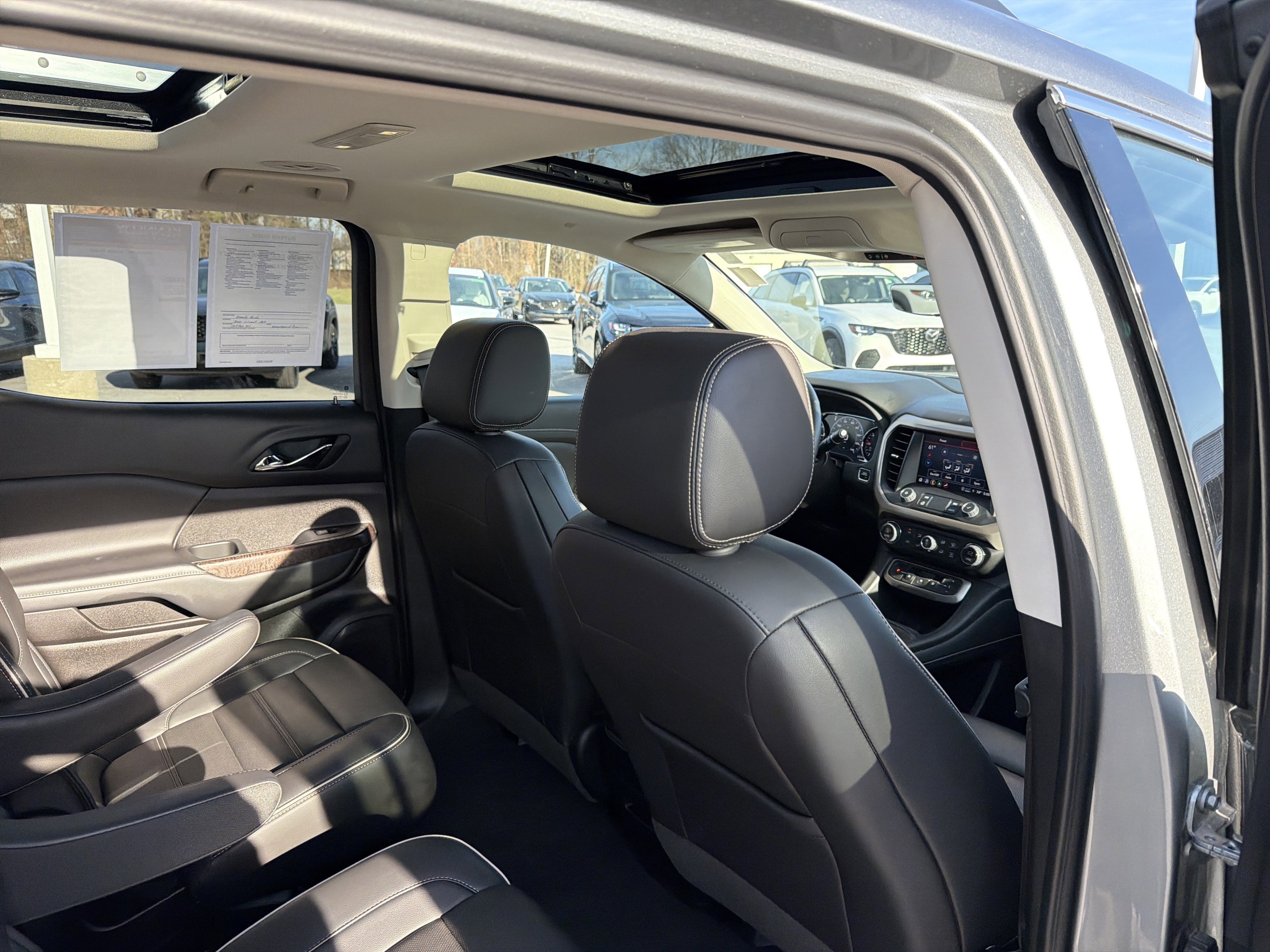 Used 2023 GMC Acadia Denali w/ Denali Technology Package image 82