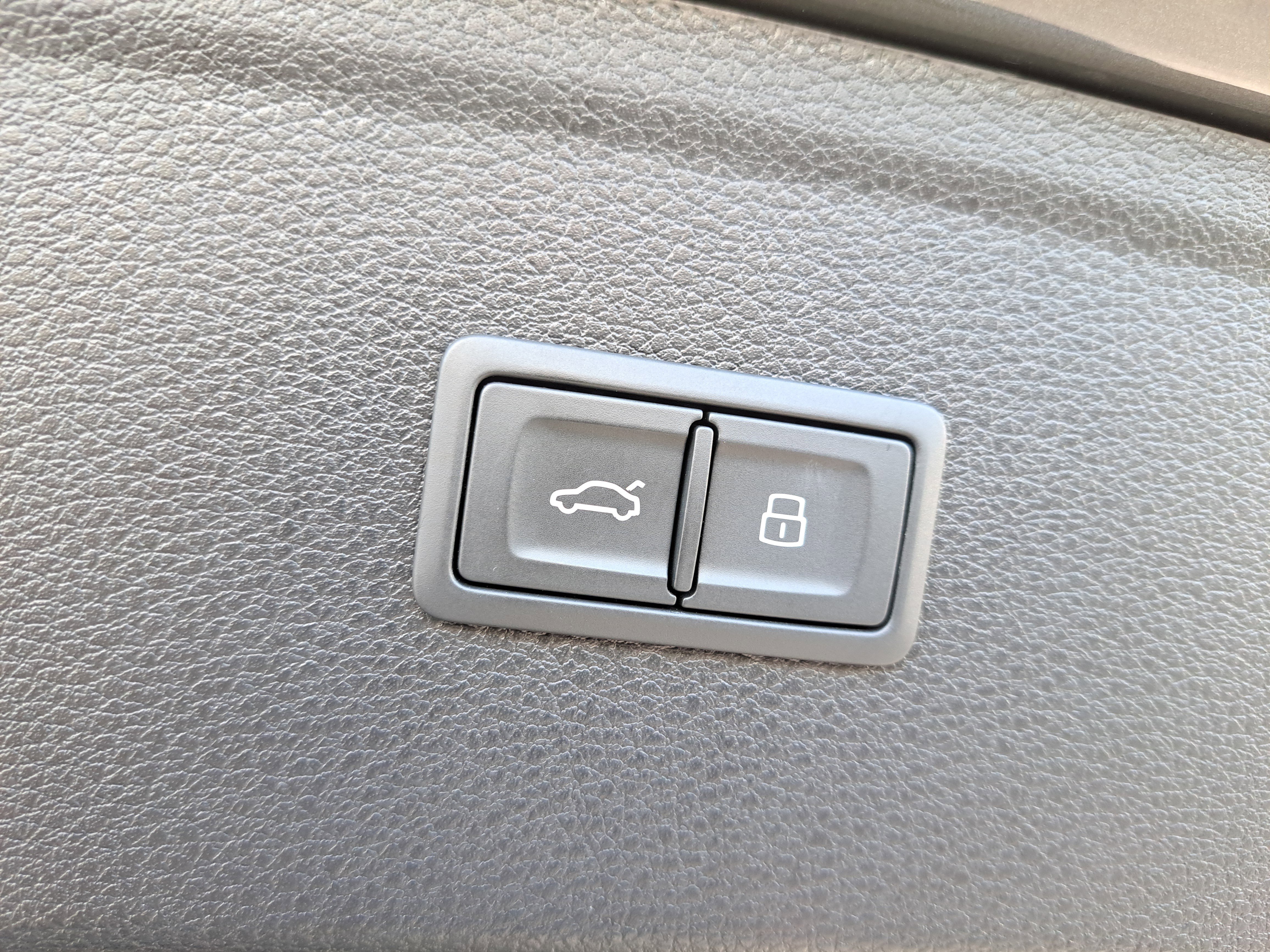 Used 2023 Audi Q5 2.0T Premium image 8