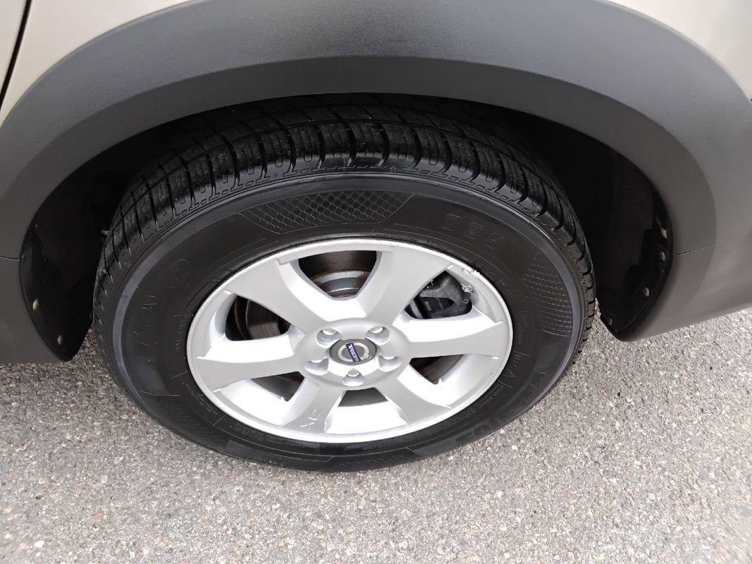 Used 2008 Volvo XC70 3.2 image 22