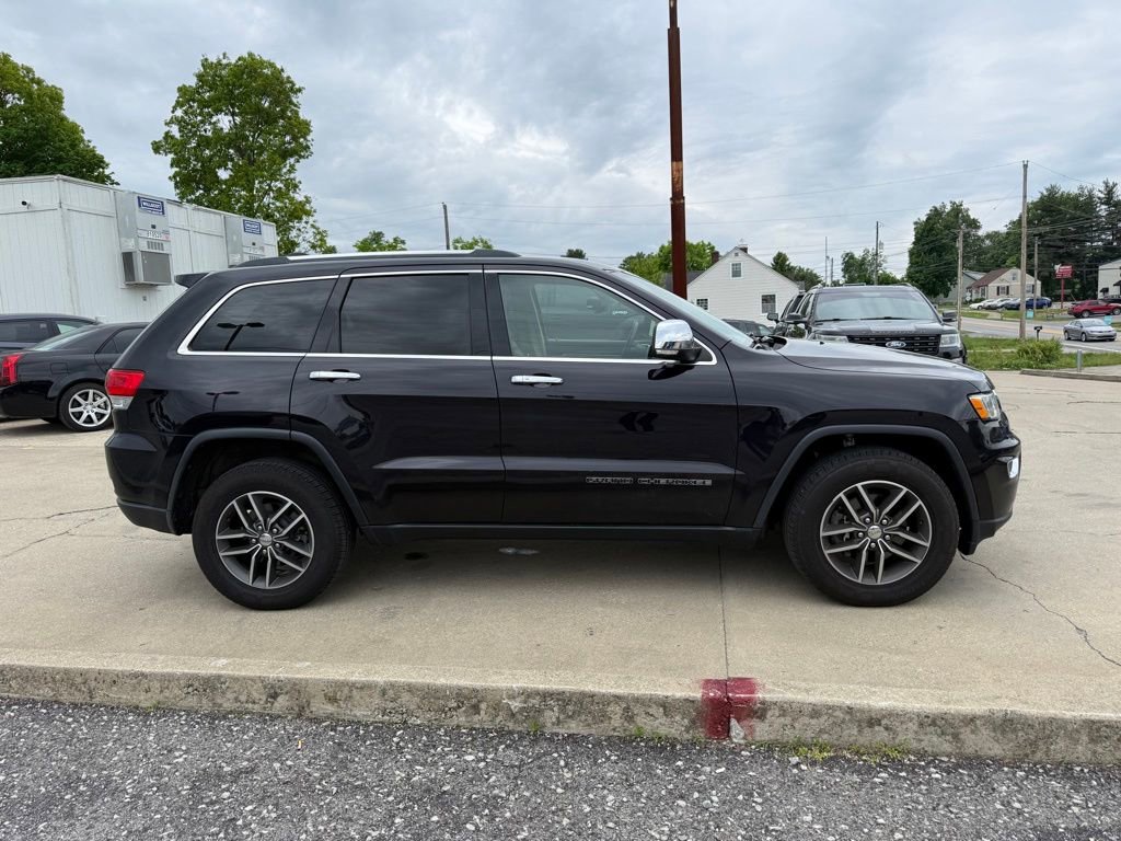 Used 2018 Jeep Grand Cherokee Limited AWD/4WD image 5