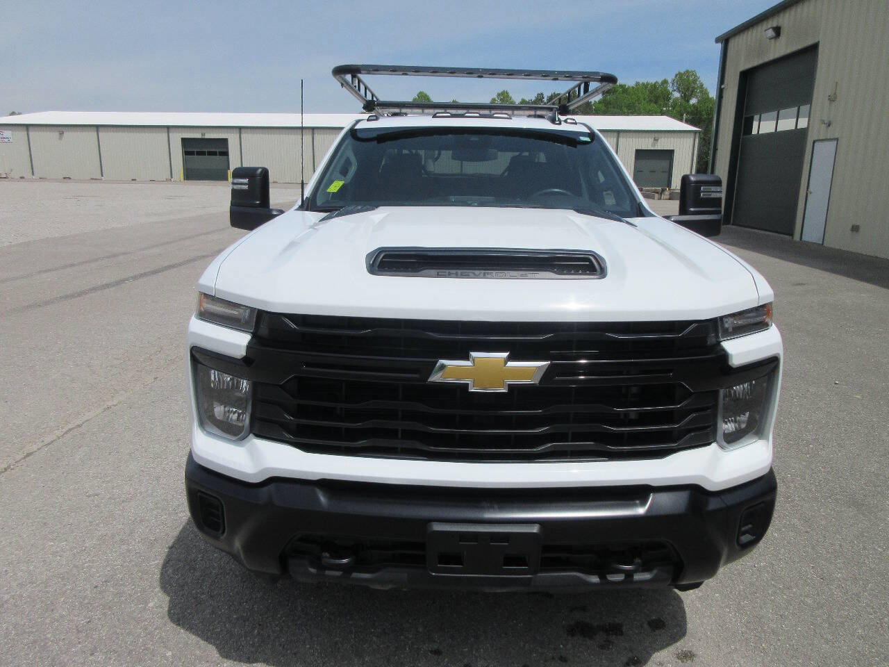 Used 2025 Chevrolet Silverado 2500 W/T w/ WT Convenience Package AWD/4WD image 17