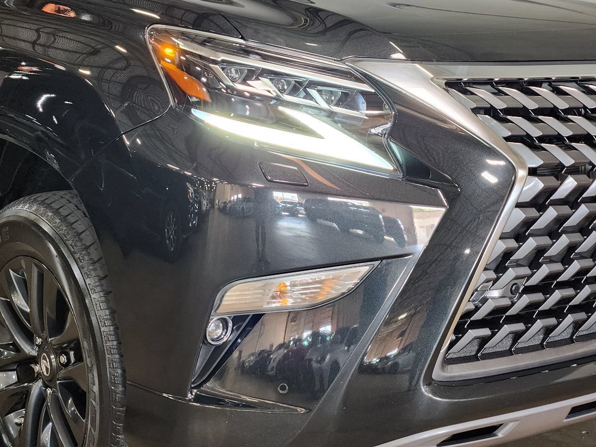 Used 2023 Lexus GX 460 Premium w/ Premium Package AWD/4WD image 13