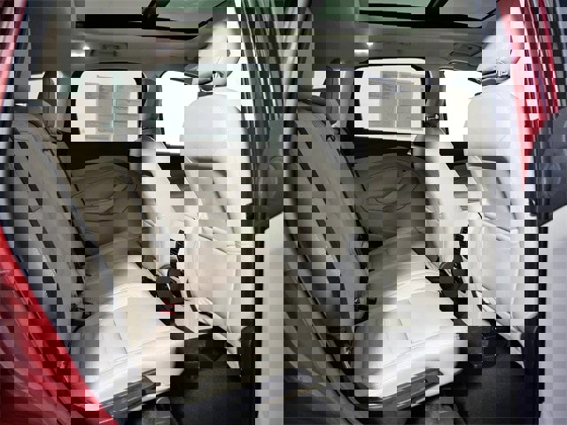 Certified 2019 Ford Escape Titanium image 12