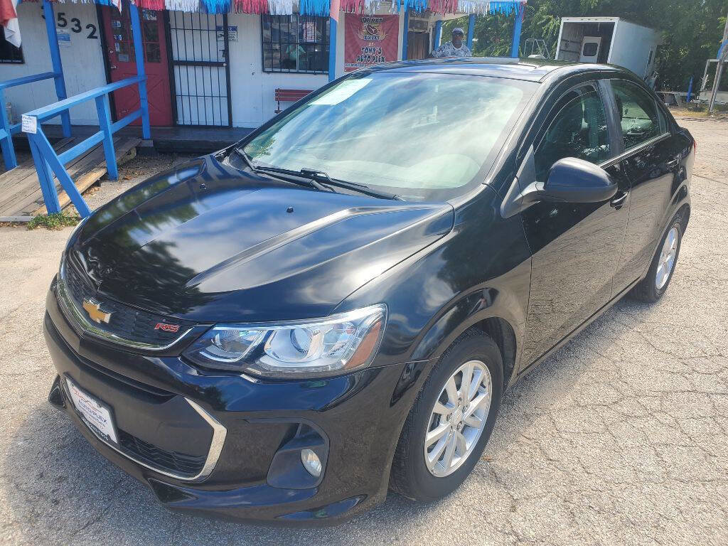 Used 2019 Chevrolet Sonic LT FWD image 10