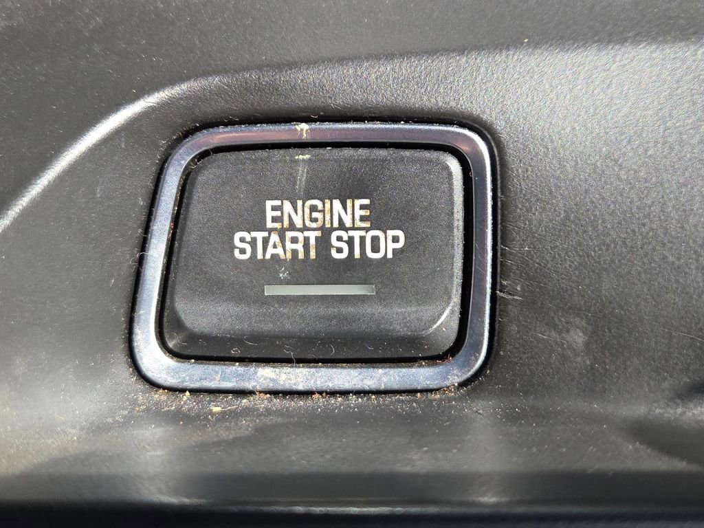 Used 2017 Chevrolet Camaro SS image 30