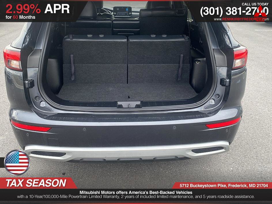 Used 2024 Mitsubishi Outlander SE image 10