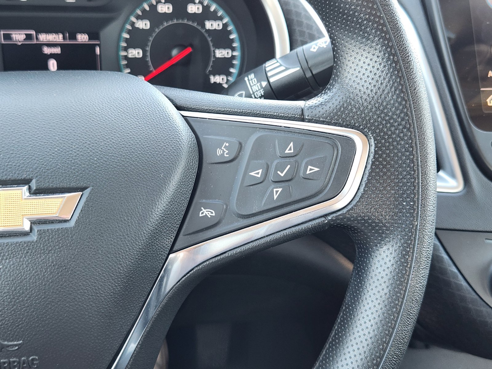 Used 2025 Chevrolet Malibu LT FWD image 30