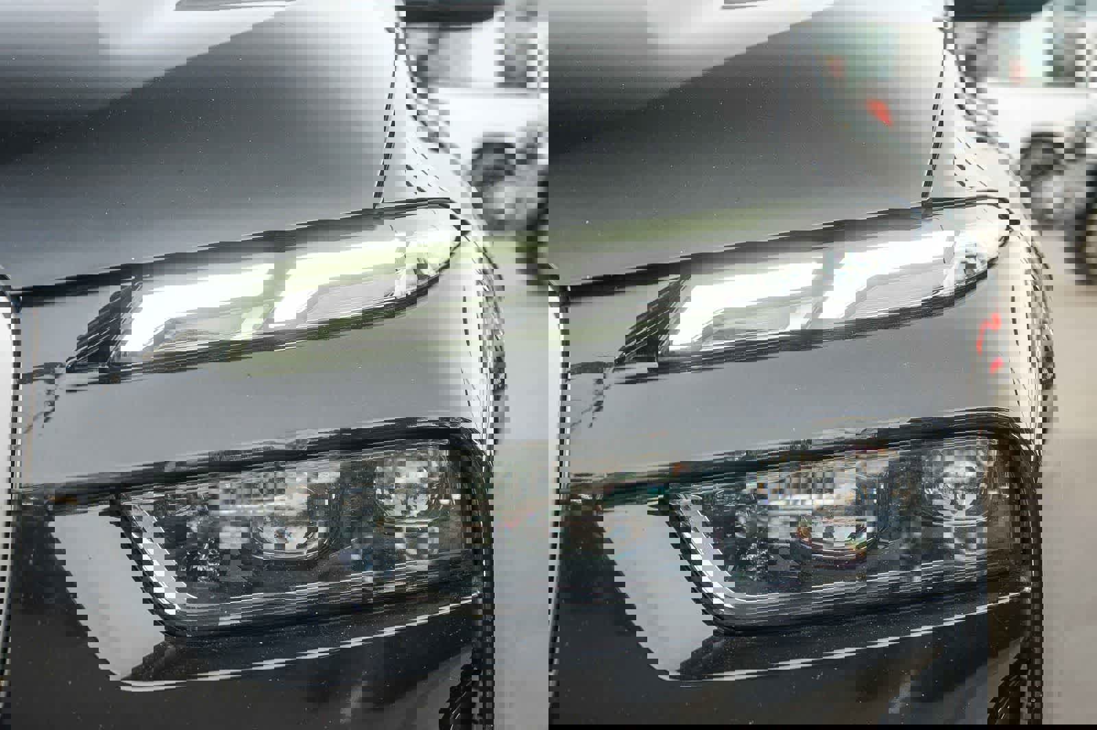 Used 2023 BMW X7 xDrive40i image 8