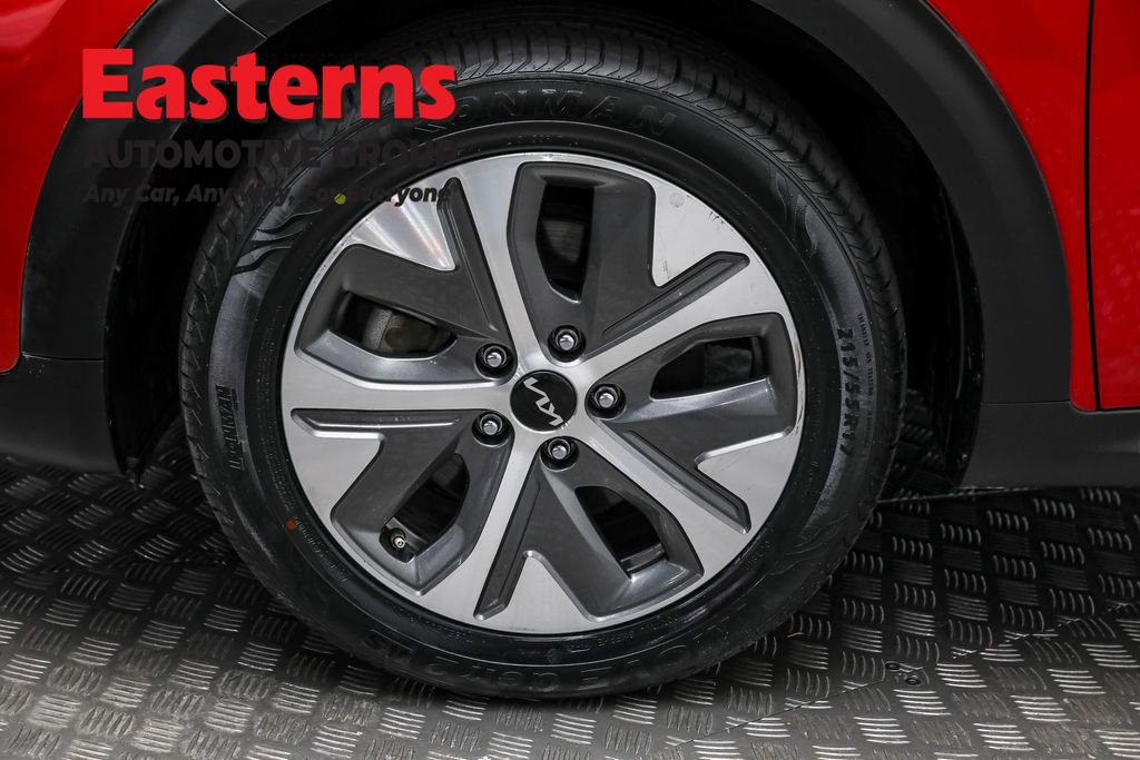 Used 2022 Kia Niro EX w/ Cold Weather Package image 30