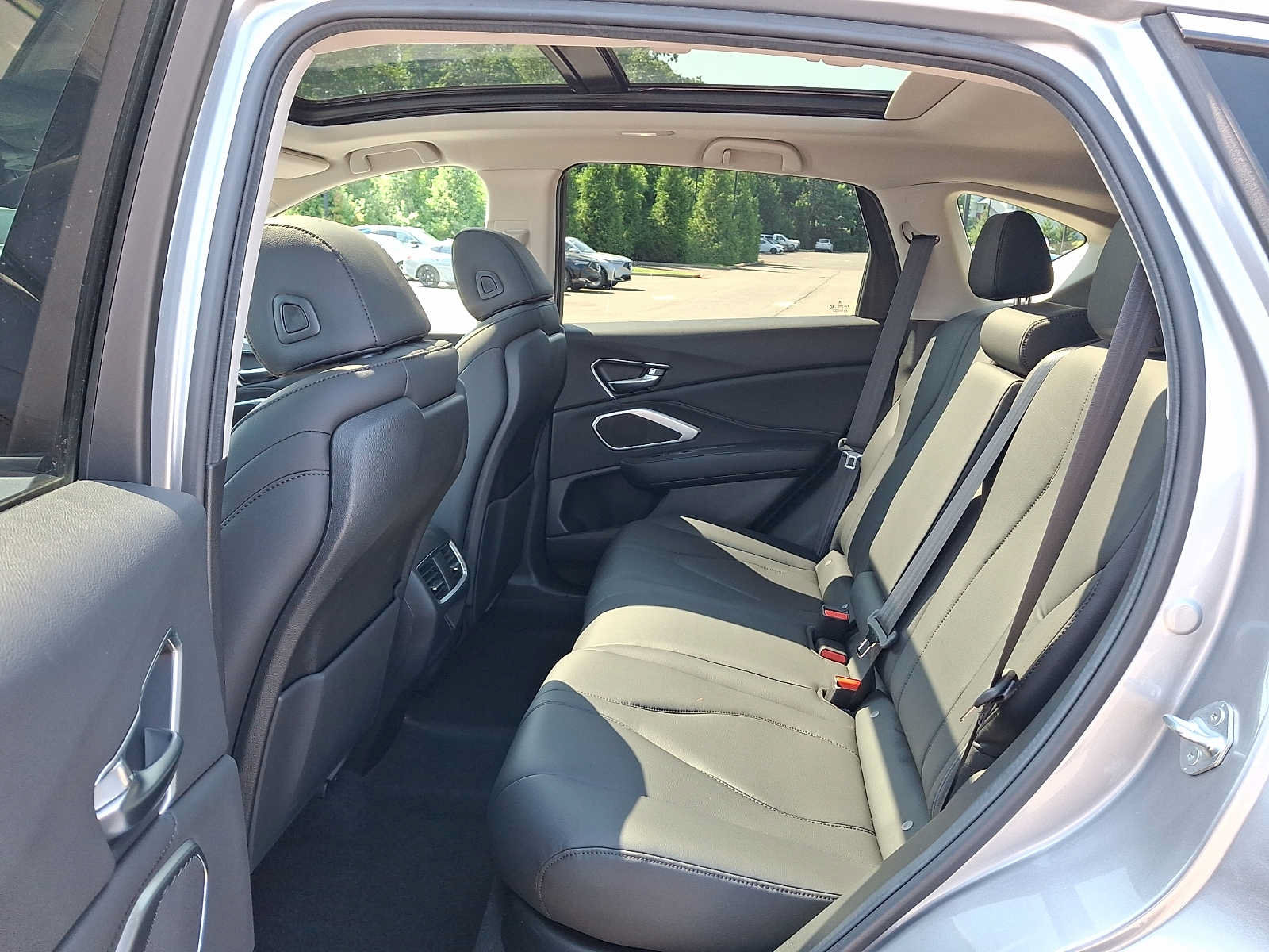 Used 2023 Acura RDX AWD image 10