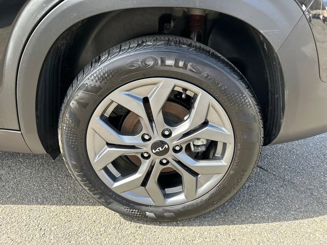 Used 2024 Kia Seltos LX image 14