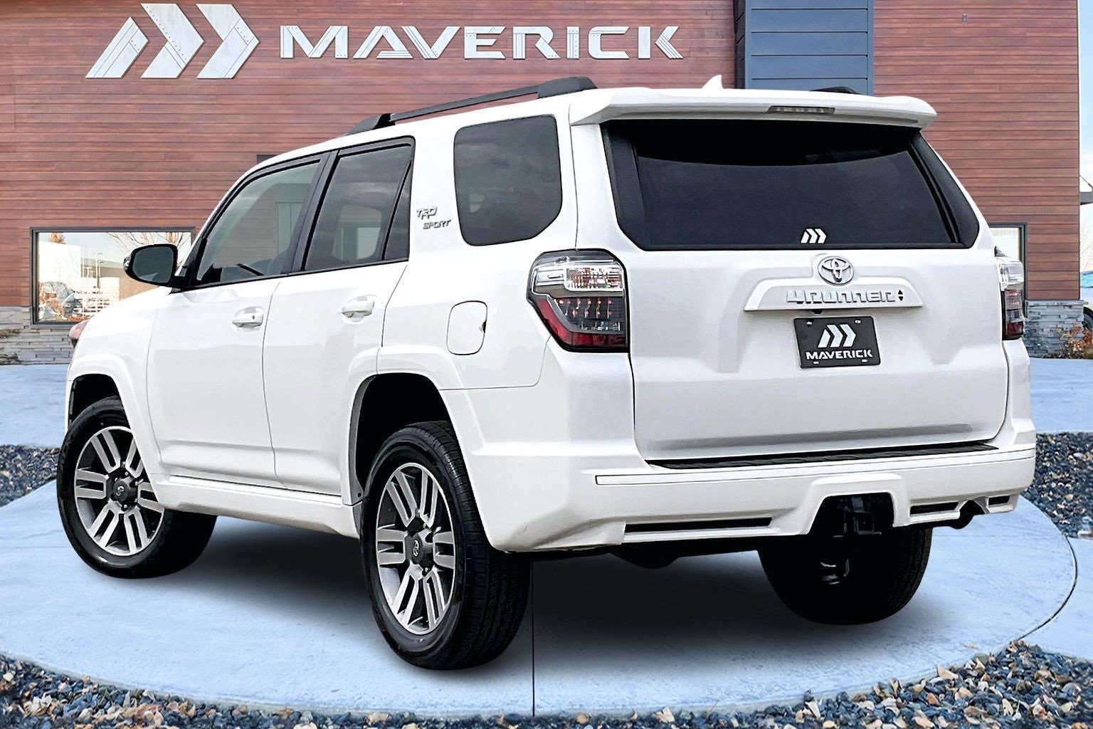 Used 2022 Toyota 4Runner TRD Sport w/ Technology Package image 4