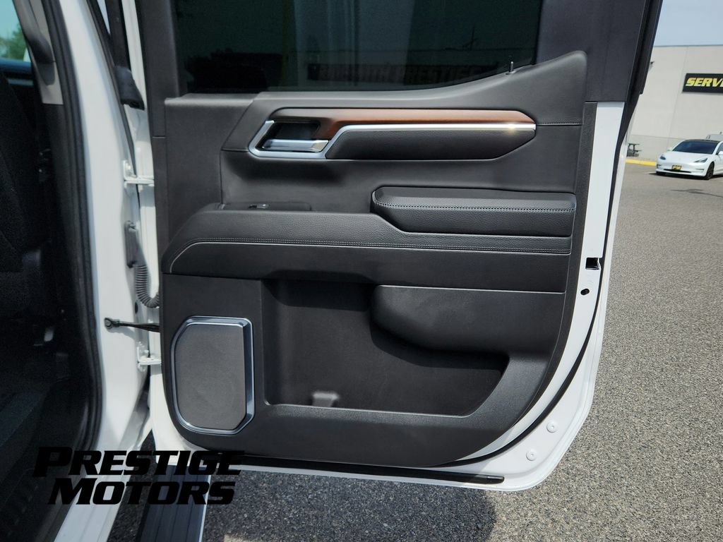 Used 2024 GMC Sierra 1500 Denali AWD/4WD image 25