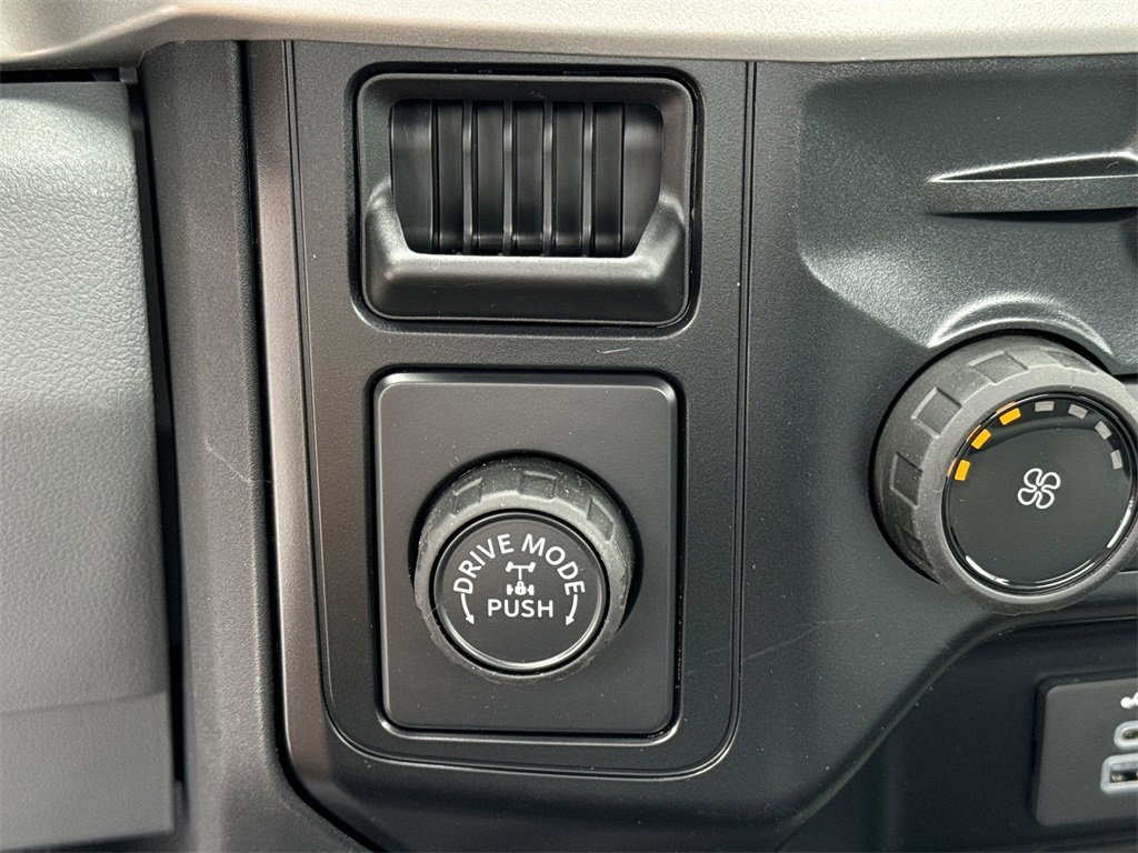 New 2025 Ford F250 XL w/ 360-Degree Camera Package image 25