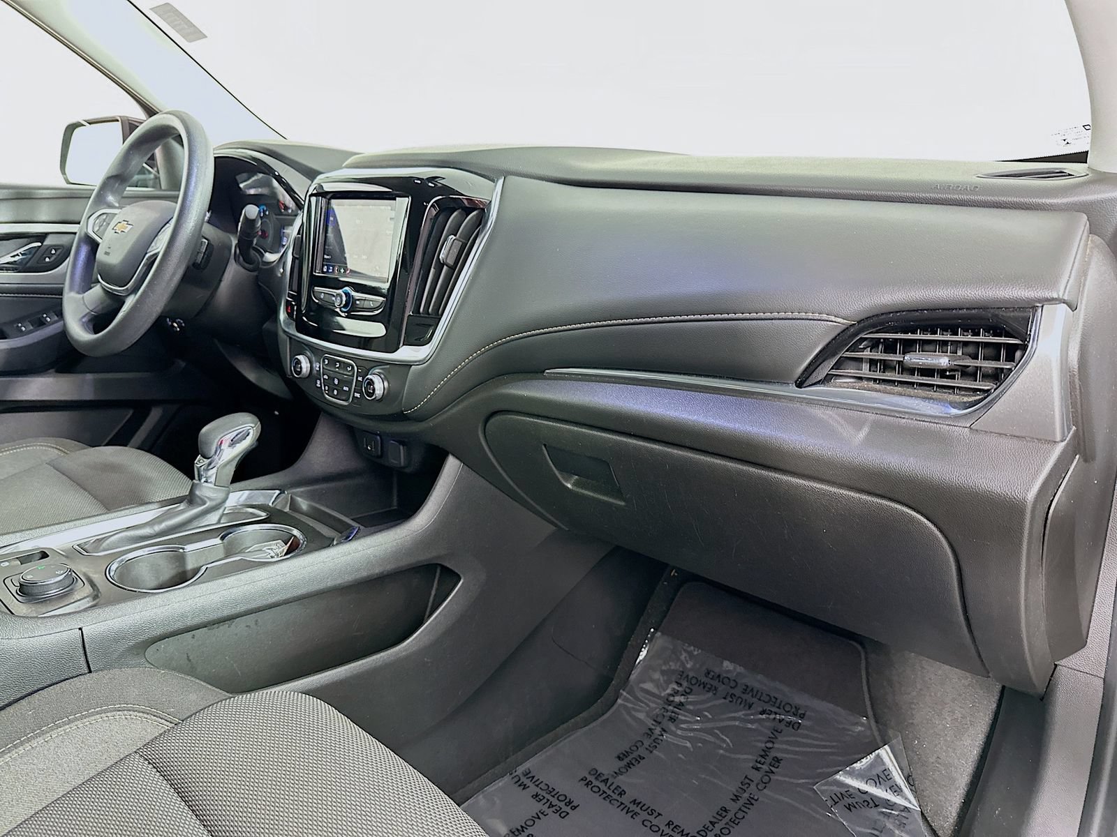 Used 2021 Chevrolet Traverse LS AWD/4WD image 30