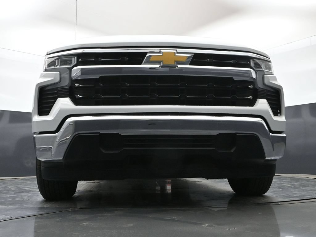 Used 2025 Chevrolet Silverado 1500 LT RWD image 46