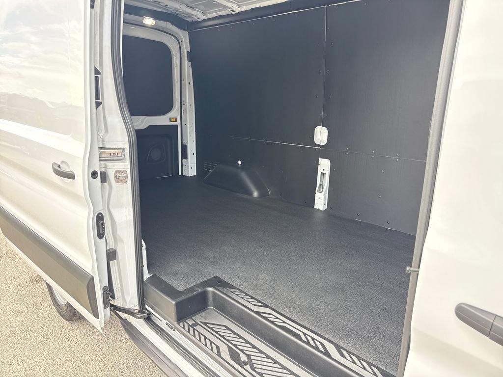 Used 2026 Ford Transit 250 148 Medium Roof w/ Load Area Protection Package RWD image 24