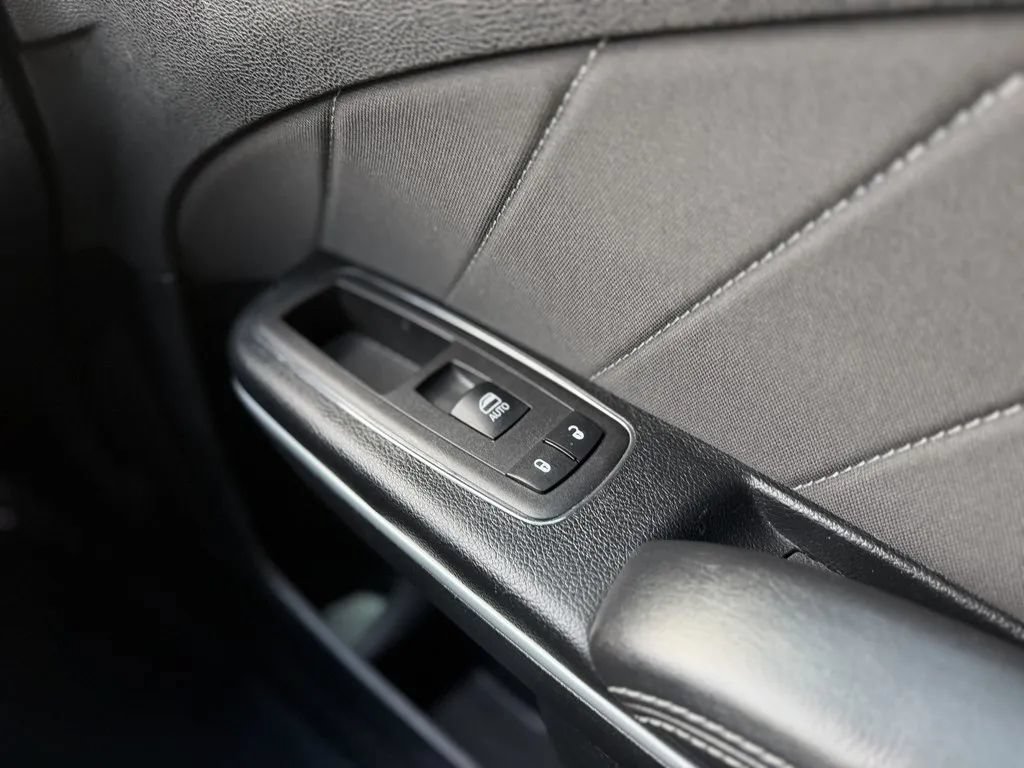 Used 2023 Dodge Charger GT RWD image 13