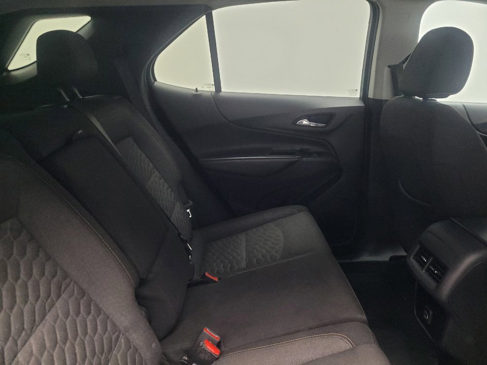 Used 2021 Chevrolet Equinox LT image 19