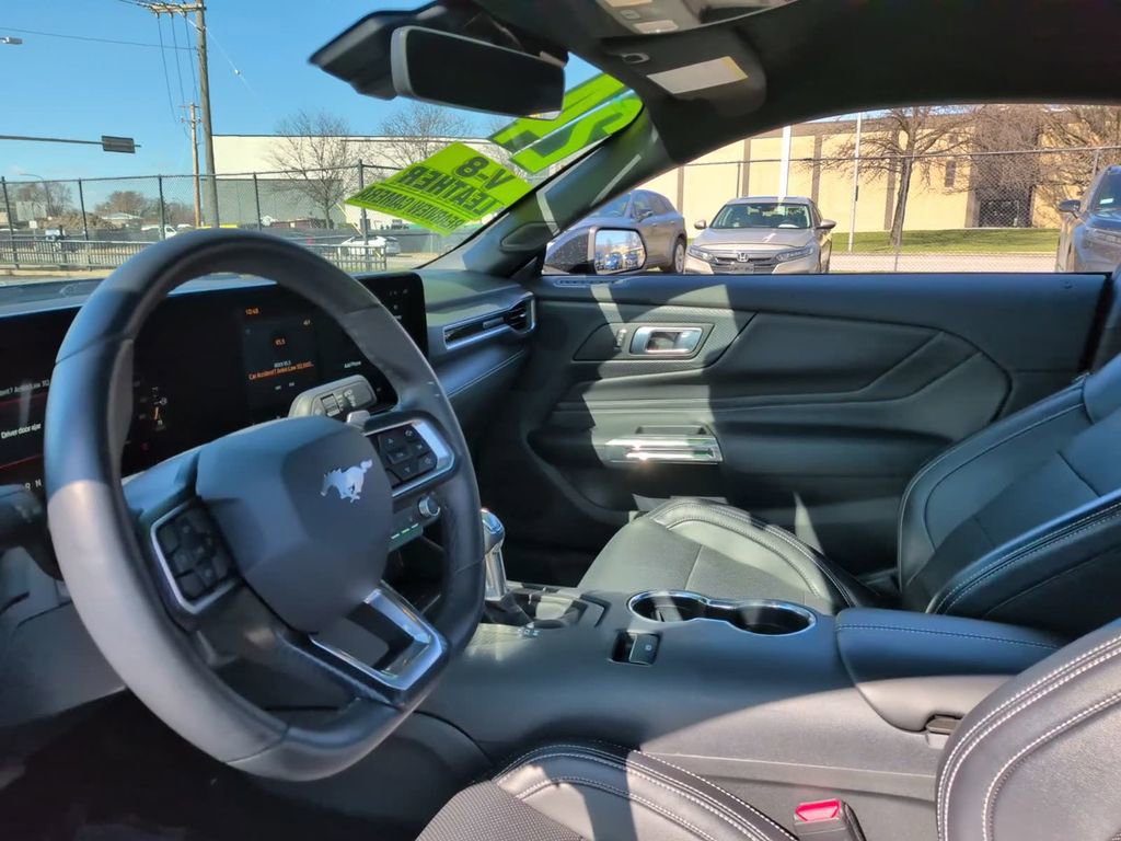 Used 2024 Ford Mustang GT Premium RWD image 17