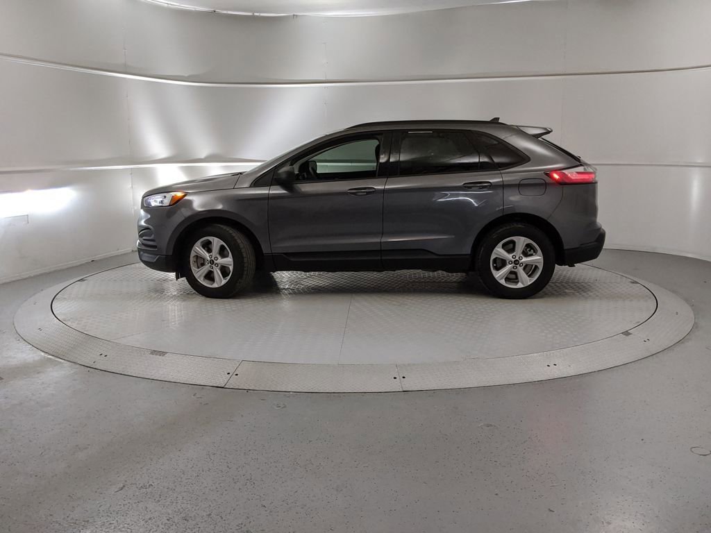 Certified 2024 Ford Edge SE image 5