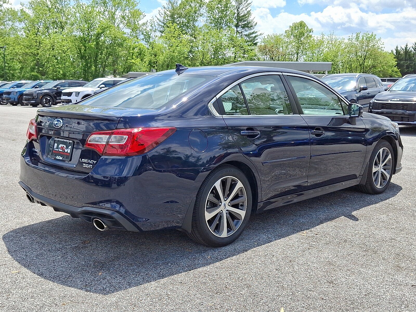 Used 2018 Subaru Legacy 3.6R Limited AWD/4WD video 5
