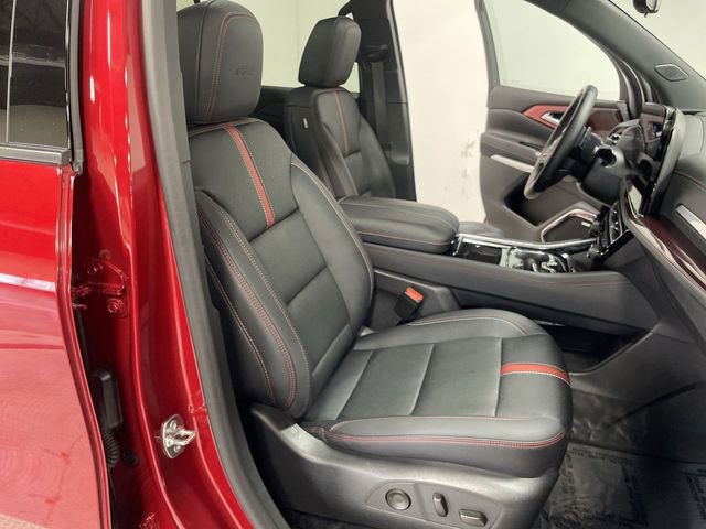 Used 2024 Chevrolet Traverse RS w/ LPO, Floor Liner Package image 27