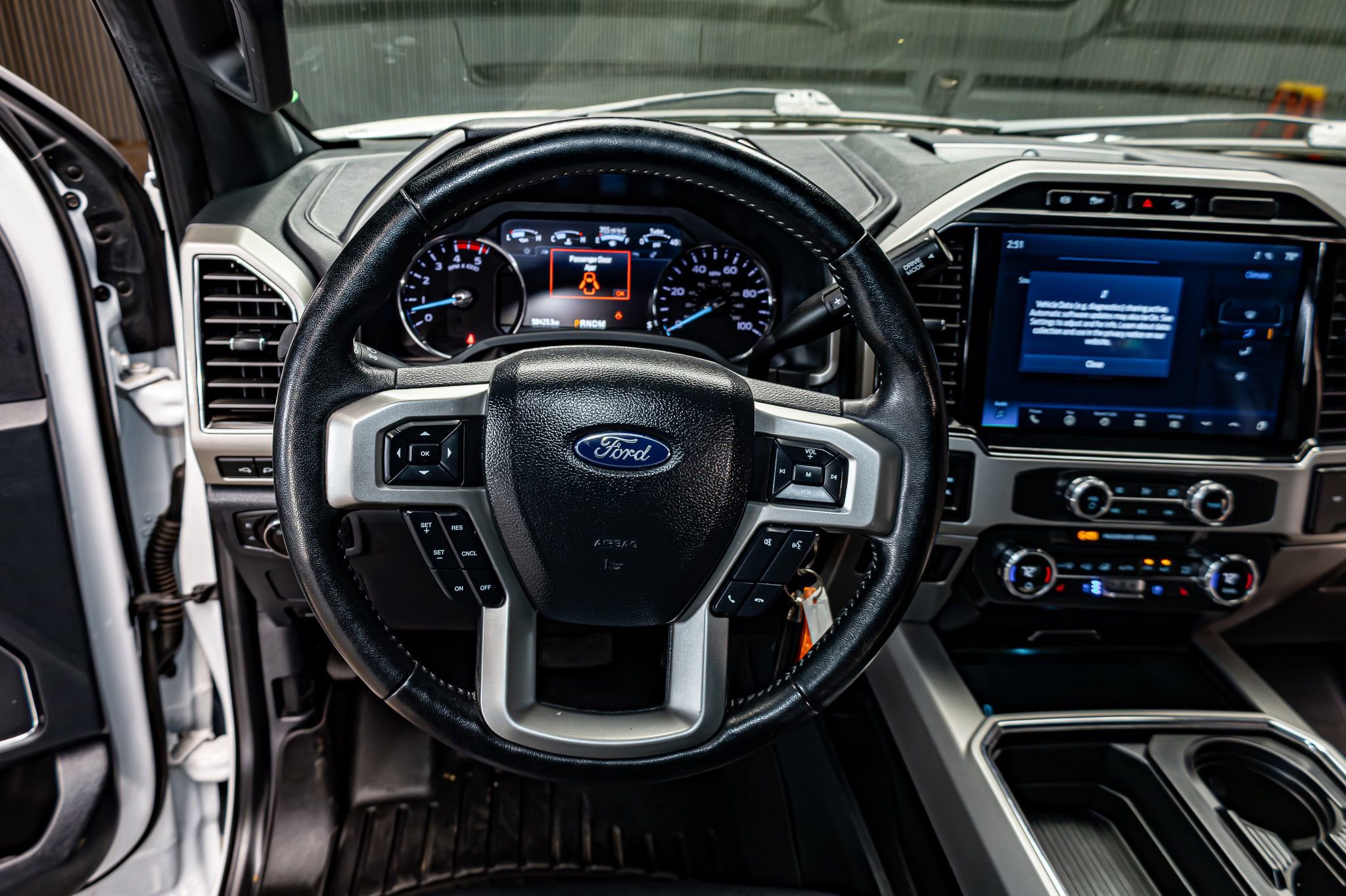 Used 2022 Ford F250 Lariat w/ Lariat Value Package image 15