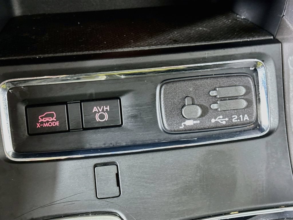 Used 2020 Subaru Ascent Premium w/ Convenience Package AWD/4WD image 19