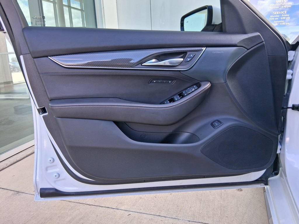 Used 2025 Cadillac CT5 Sport RWD image 18