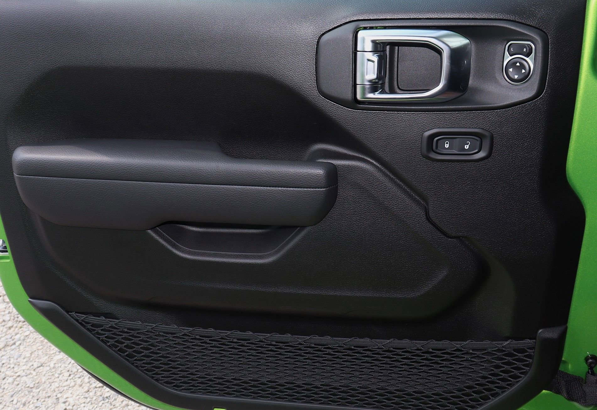 New 2025 Jeep Wrangler Unlimited Sport image 18