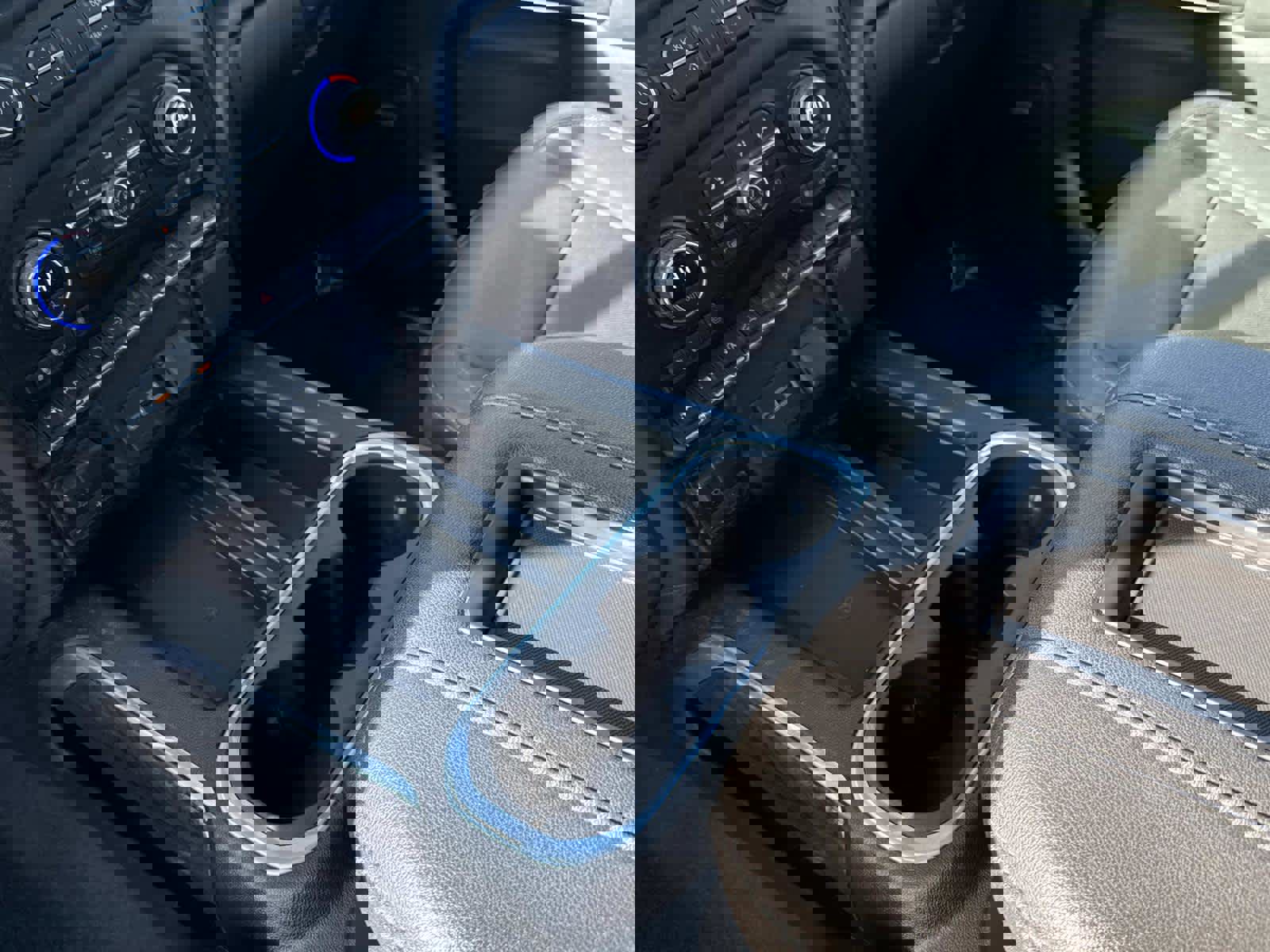 Used 2021 Chevrolet Silverado 1500 LTZ w/ LTZ Premium Package image 22