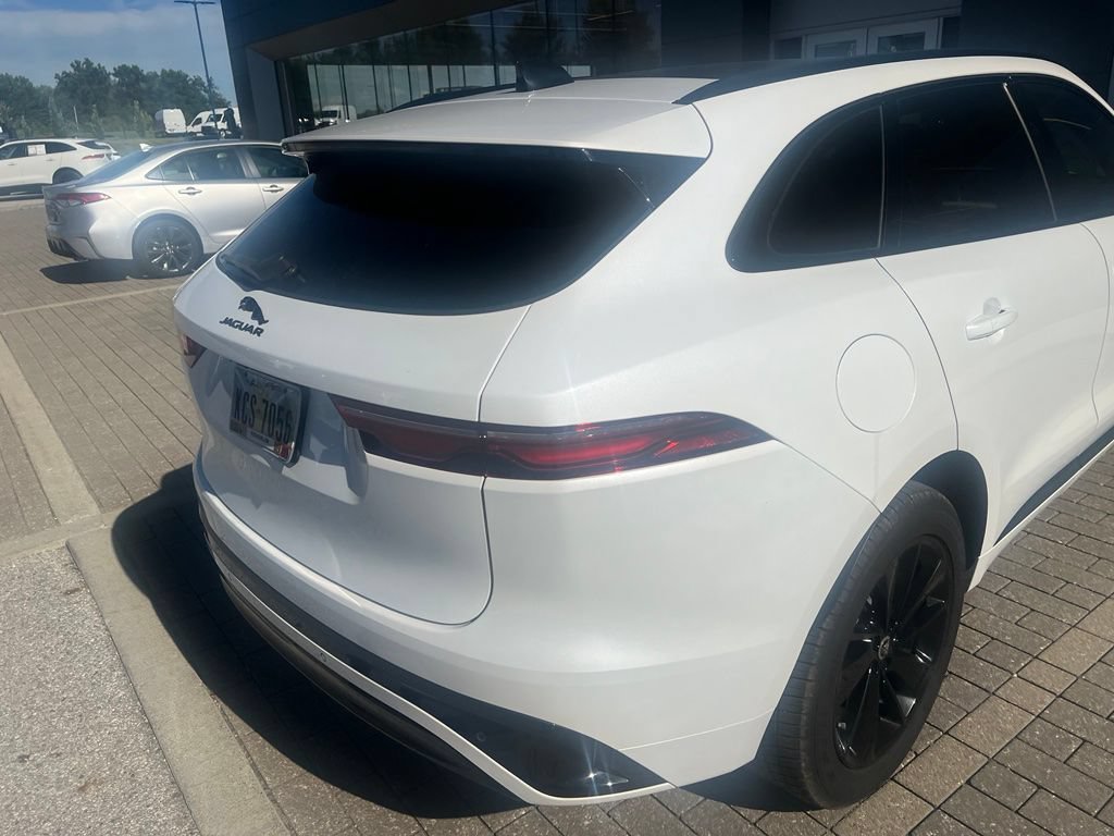 Used 2024 Jaguar F-PACE R-Dynamic S AWD/4WD image 7
