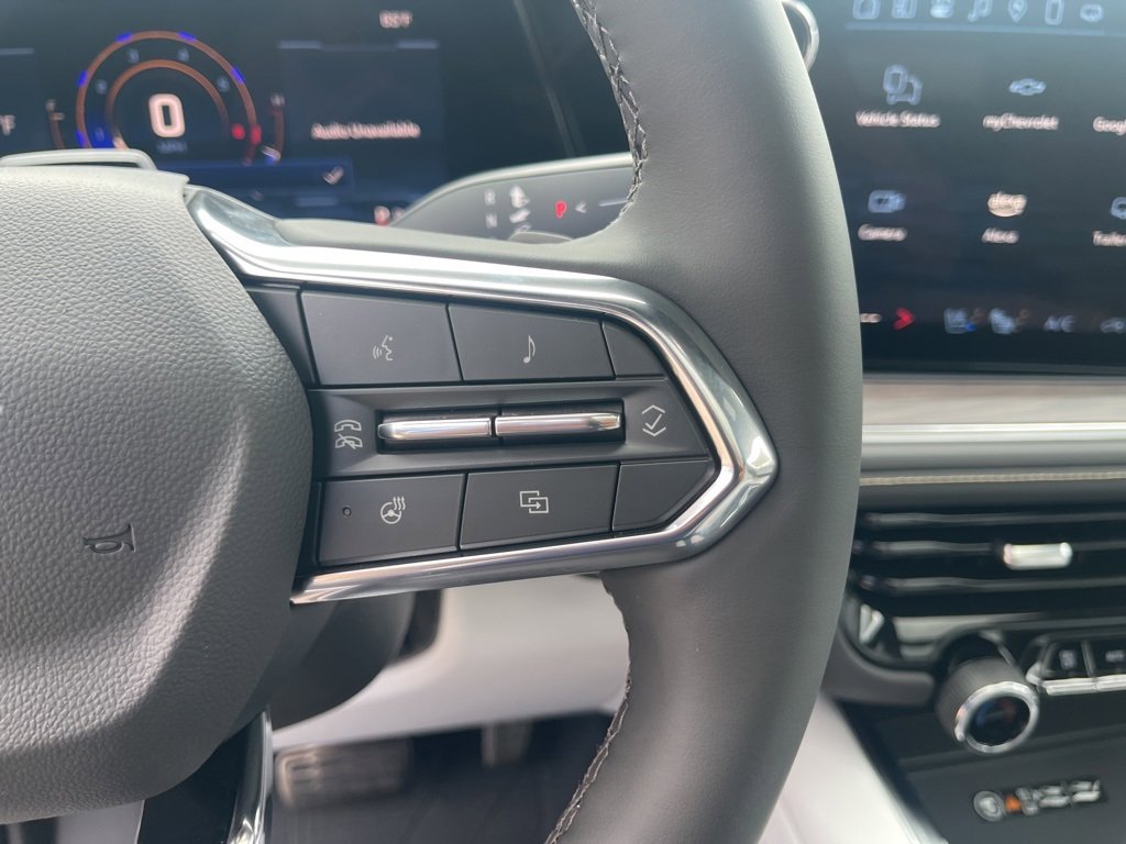 New 2025 Chevrolet Suburban Premier image 29